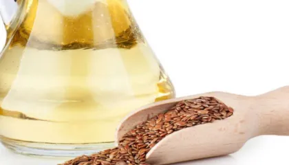 Vajrat që ‘rrisin shpejt’ flokët: a funksionojnë vërtet apo është thjesht trend?