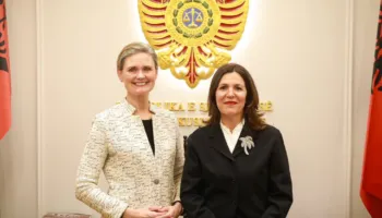 Van Horn takon kryetaren e Gjykatës Kushtetuese: Fokusi në sundimin e ligjit dhe në luftën kundër narkotrafikut