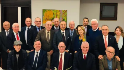 “Varros përfundimisht diplomacinë e karrierës”, Këshilli i Ambasadorëve kundër ligjit për sherbimin e jashtëm