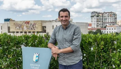 “Veliaj dhe kostoja demokratike e reformës në drejtësi”, si përpjekjet e ndërkombëtarëve nxitën centralizimin e pushtetit