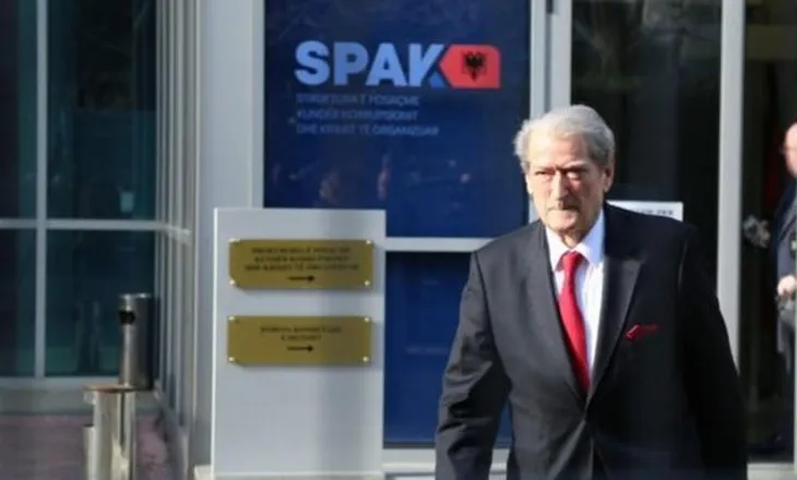 VENDIMI- Gjykata Kushtetuese i jep të drejtë Berishës: Arresti shtëpiak ishte i tejzgjatur