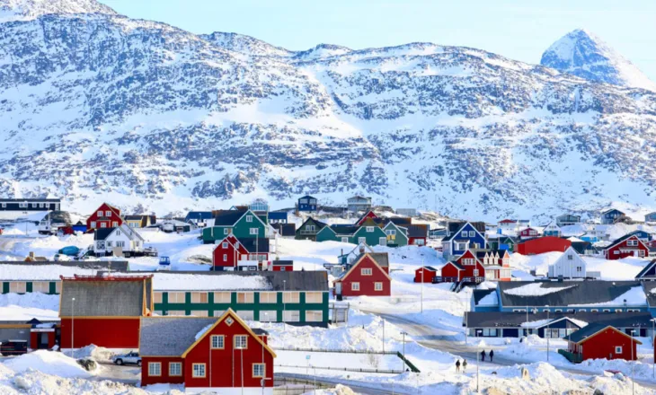 Vendosja e trupave ushtarake në Groenlandë, Rusia: Danimarka po përshkallëzon tensionet në Arktik