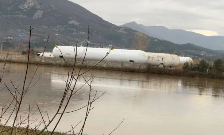 Verifikimi i dëmeve të përmbytjeve në Lezhë, mbi 1700 hektarë kultura bujqesore të dëmtuara nga prezanca e ujit
