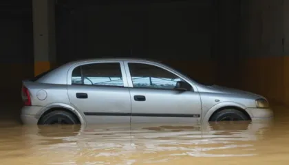 Vërshimet shkaktojnë dëme në disa qytete teksa shtyhet rifillimi i mësimit në gjithë Kosovën