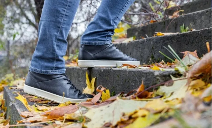 Vështirësi në frymëmarrje kur ngjisni shkallët, ja kur duhet të shqetësoheni