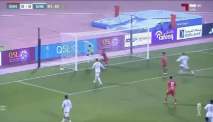 Video/ Autogoli i çuditshëm i portierit në minutën e fundit