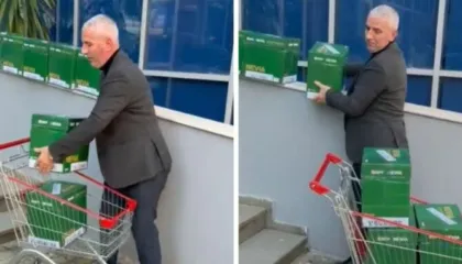 VIDEO/Avokati i Safet Bajrit merr me karrocë fashikujt nga SPAK, mijëra faqe…