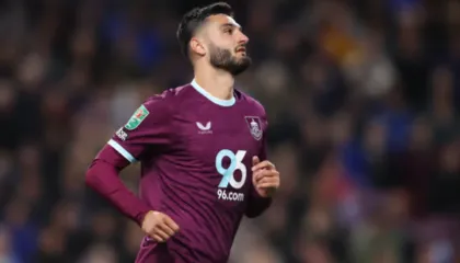 VIDEO/ Burnley barazon me Tottenham, Broja zhgënjen në fushë
