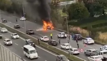 VIDEO-Digjet një makinë në Unazë të Madhe, paralizohet trafiku