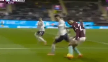 VIDEO/ Dy driblimet në një aksion të vetëm, spektakli i Armando Brojës kundër Manchester United