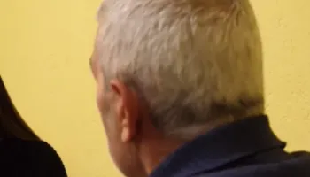 VIDEO-E mitura u përdhunua nga i moshuari dhe mbeti shtatzënë/ Flet gjyshi i 12 vjeçares: Ose shteti, ose unë!! Nëse nuk vihet drejtësia, sa të jem gjallë…