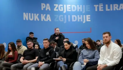 VIDEO/ Glauk Olldashi sugjeron folësit e foltores të jenë ekspertë