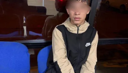 VIDEO/ ‘Më kanë gjuajtur me shpullë në kokë’/ Narko-policia e Ramës dhunon 10-vjeçarin