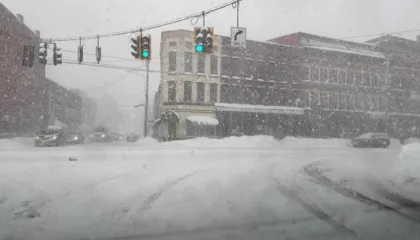 VIDEO-Moti ekstrem në SHBA, temperaturat zbresin deri në -46°C! Gjendje e jashtëzakonshme në 12 shtete