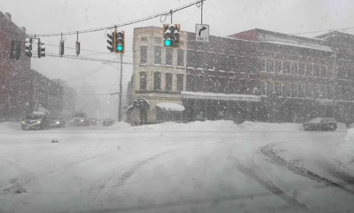 VIDEO-Moti ekstrem në SHBA, temperaturat zbresin deri në -46°C! Gjendje e jashtëzakonshme në 12 shtete