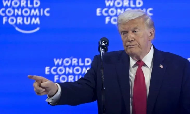 VIDEO-Pas Armenisë me Shqipërinë/ Fjalimi në Davos – Trump bëhet sërish ‘lëmsh’, ngatërron 14 herë Groenlandën me Islandën