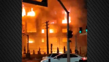 VIDEO-Përshkallëzohen protestat në Iran, të paktën 217 viktima! “Teherani ka probleme të mëdha”, Trump: Do ndërhyjmë nëse..