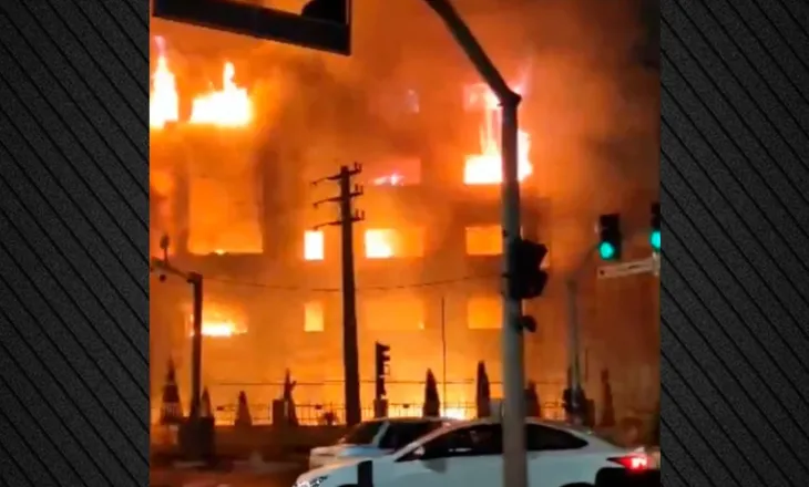 VIDEO-Përshkallëzohen protestat në Iran, të paktën 217 viktima! “Teherani ka probleme të mëdha”, Trump: Do ndërhyjmë nëse..