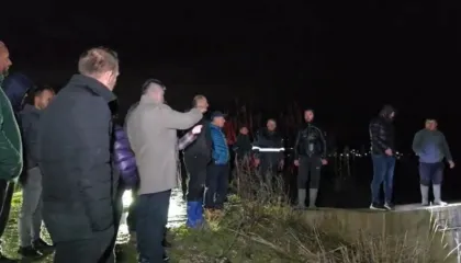 Vijojnë reshjet e shiut, lumi Vjosa në pikë kritike për të dalë nga shtrati, Emergjencat Civile në terren