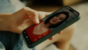 VIP-at me NIPT në rrjetet sociale/ Influencerëve dhe blogerëve që nuk regjistrohen në QKB do t’iu bllokohen llogaritë