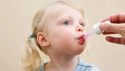 Virozat gripale, ja çfarë u shkakton fëmijëve përdorimi pa kriter i antibiotikëve