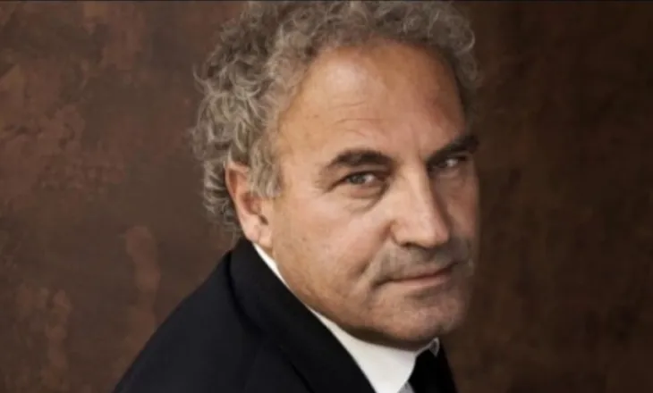 Visar Zhiti: Invictus, historia e një poezie të përbotshme