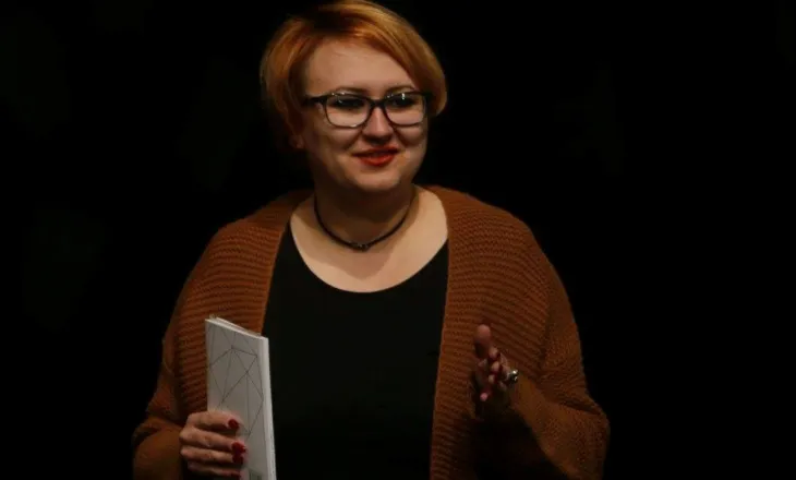 Vjollcë Berisha: Mama, ti po fle