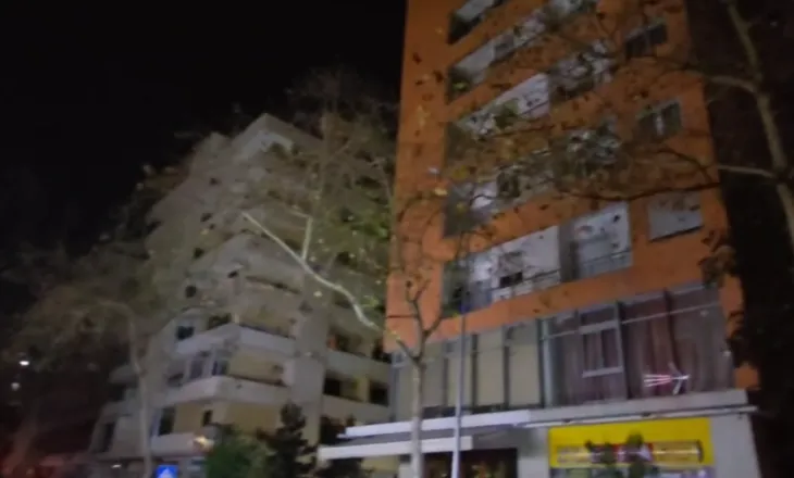 Vlora në TERR/ Punimet e UKT dëmtojnë rrjetin elektrik, lagjja ‘Pavarësia’ mbetet pa energji