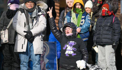 Vrasja e infermierit trondit SHBA-të, Minneapolis shpërthen në protesta masive