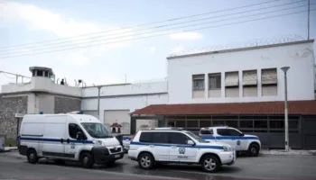 Vrasja e Jani Aliajt dhe plagosja e një tjetër shqiptari, policia aksion te burgu i Koridhalosit