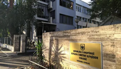 Vrau fqinjin për ti marrë paratë, gjykata dënon me 25 vjet burg autorin e krimit