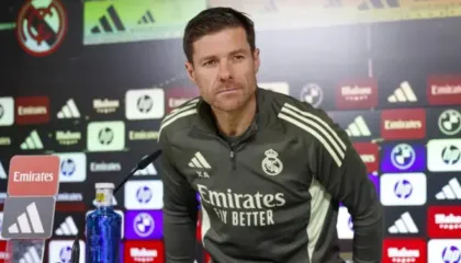 Xabi Alonso, tre skuadra në garë për ish-trajnerin e Real Madrid
