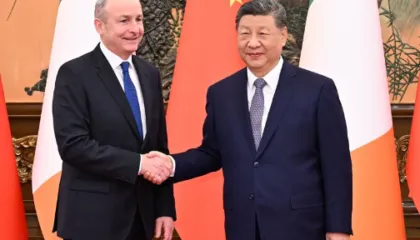 Xi Jinping-u takon kryeministrin irlandez Micheal Martin