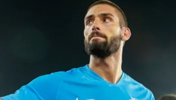 Yannick Carrasco drejt transferimit surprizë në Serie A, e kërkon ekipi që është në garë për titullin