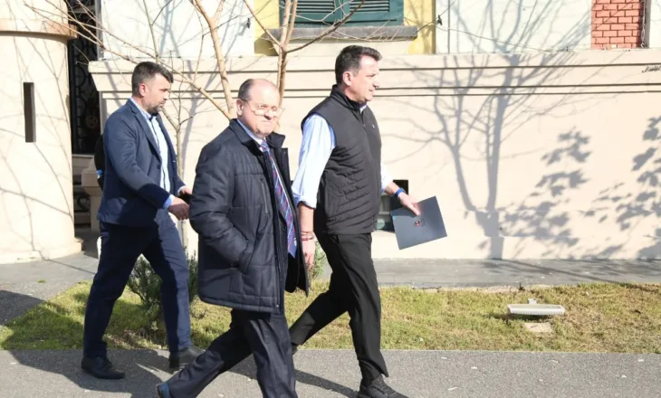 Zbardhet vendimi i “Kushtetueses” për rikthimin në detyrë të Veliajt