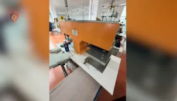 Zbulohet magazina me veshje kontrabandë në Kamëz! Pranga 46-vjeçarit turk, nis hetimi për 3 punonjëse (Emrat)