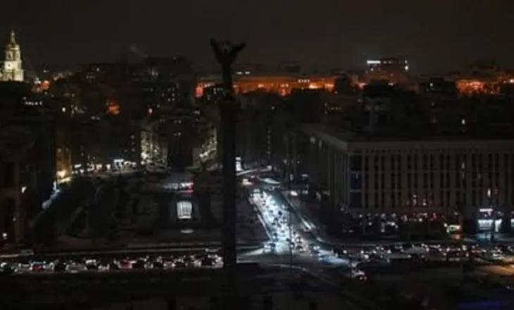 Zelensky shpall gjendjen e jashtëzakonshme në sektorin e energjisë në Ukrainë