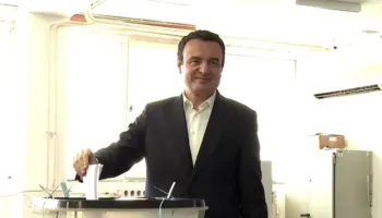 Zgjedhjet e 28 dhjetorit/ Albin Kurti kërkon hetim: Komisionerë dhe individë kanë manipuluar vota