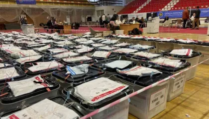 Zgjedhjet e parakohshme në Kosovë! Nis sot numërimi i mbi 27 mijë fletëvotimeve nga diaspora