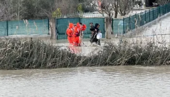 Zgjerohet harta e përmbytjeve, Erzeni vijon të mbulojë shtëpi e toka nga Durrësi në Shijak. Rrezikohet edhe Qerreti