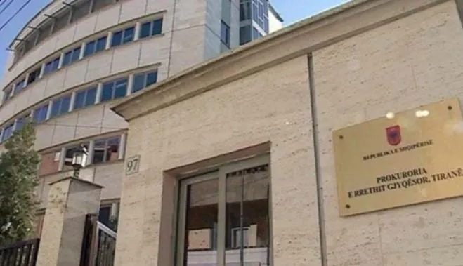 “Zgjeroni amnistinë”/ Prokuroria e Përgjithshme kërkon të falen krimet që dënohen deri në tre vite burg