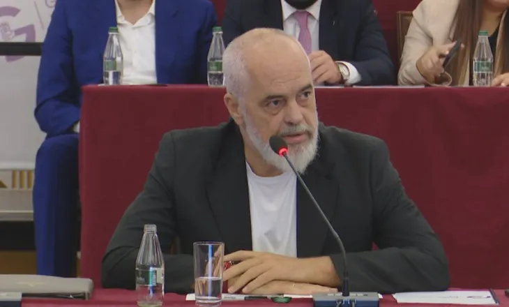 “Zhvisheni administratën nga familja!”/ Nëse vetëdeklarimi në parti nuk funksionon, Rama aktivizon…