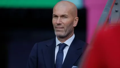 Zidane, një hap larg pankinës së Francës. Ai po përgatit tashmë stafin teknik