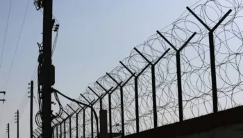 Zjarr brenda një burgu/ 11 persona dërgohen në spital për shkak të tymit, çfarë ndodhi?