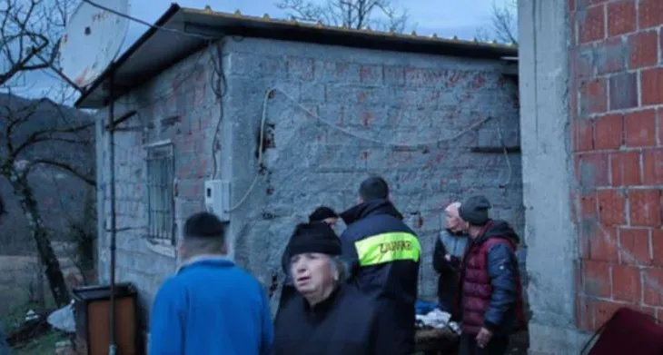 Zjarr në një banesë në Rrëshen/ 1 grua në spital nga asfiksia