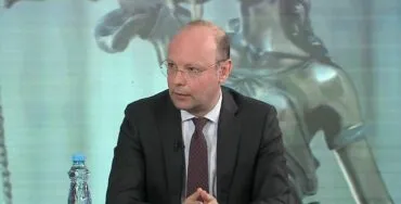 “Zvarritja e procesit, i qëllimshëm”/ Kaso, ‘zbërthen’ prapaskenat e Ramës: Po i bën presion Kushtetueses, por…