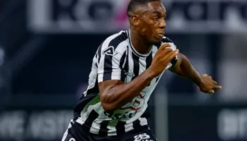 ZYRTARE/ Befasi në merkaton e Superligës, bardheblutë e kryeqytetit afrojnë lojtarin nga Holanda