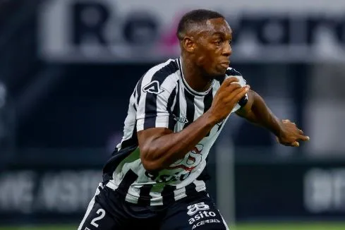 ZYRTARE/ Befasi në merkaton e Superligës, bardheblutë e kryeqytetit afrojnë lojtarin nga Holanda