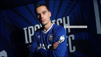 ZYRTARE/ Nënshkruan me skuadrën e…Ed Sheeran, Anis Mehmeti qëndron në Championship