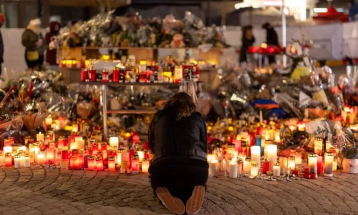 Zyrtarët zviceranë pranojnë se nuk u kryen inspektime në lokalin që u përfshi nga zjarri